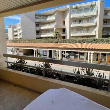 Confortable Appartement A Cavalaire-Sur-Mer Bagian luar foto