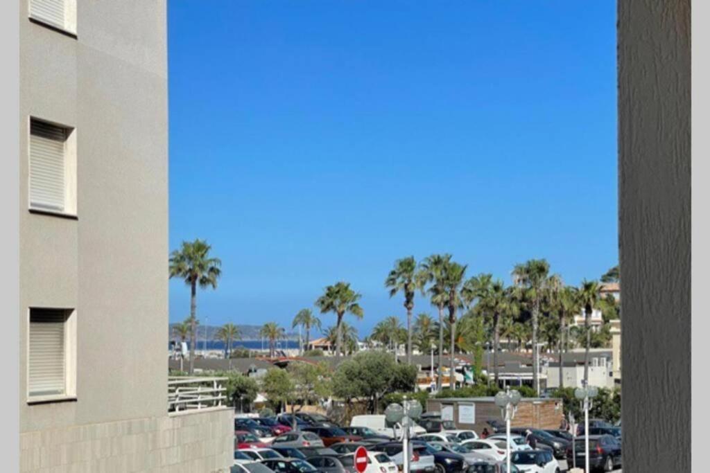 Confortable Appartement A Cavalaire-Sur-Mer Bagian luar foto